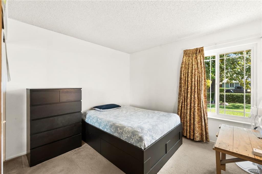 7470 Blanchard Ave, Fontana 92336