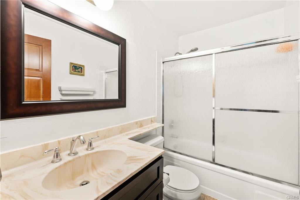 7470 Blanchard Ave, Fontana 92336