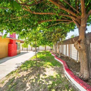 7470 Blanchard Ave, Fontana 92336