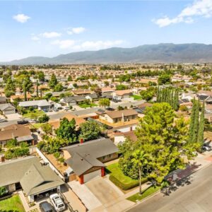 7470 Blanchard Ave, Fontana 92336