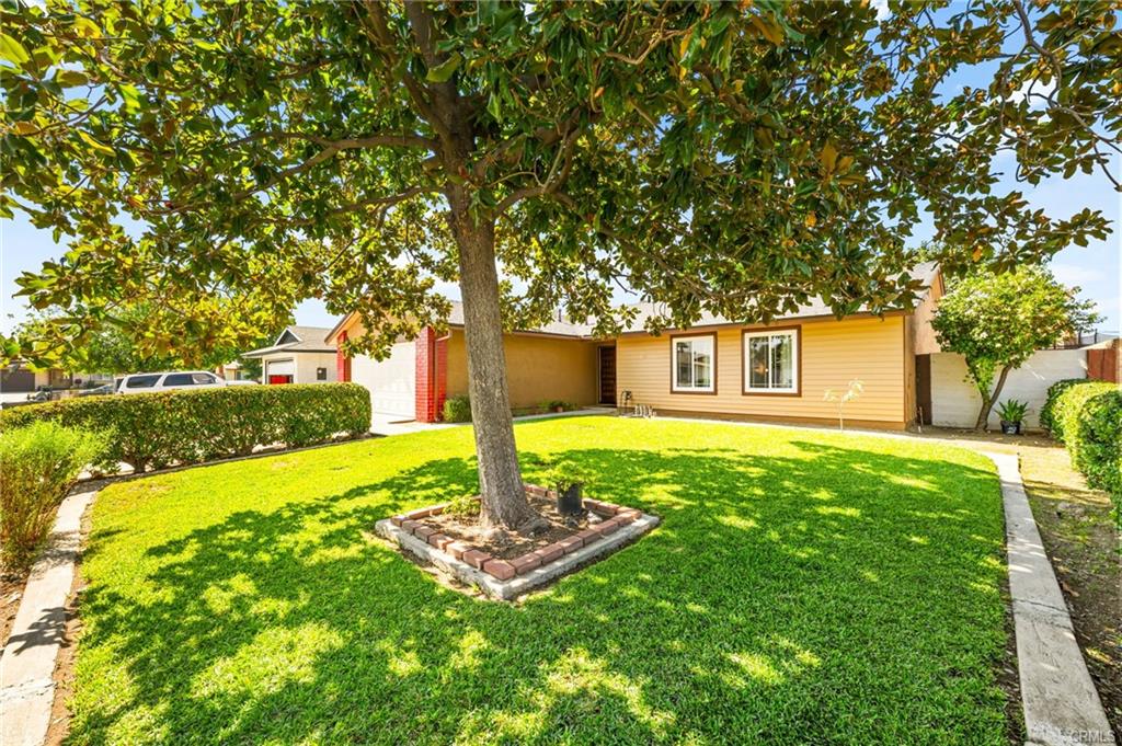7470 Blanchard Ave, Fontana 92336