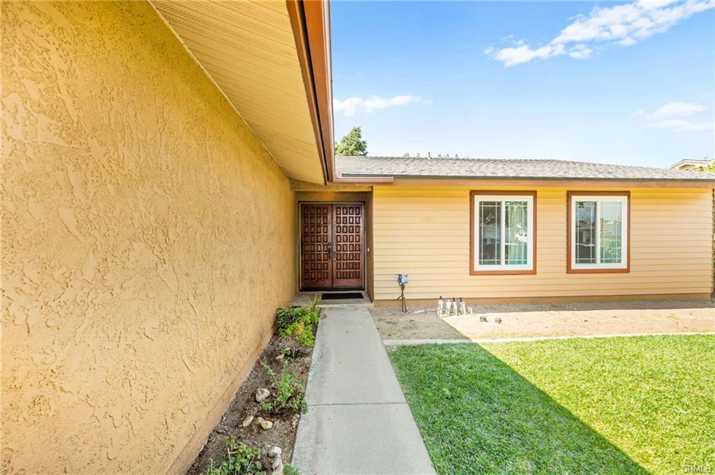 7470 Blanchard Ave, Fontana 92336